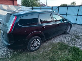 2011 Ford Focus II Рестайлинг, чёрный, 555000 рублей, вид 2