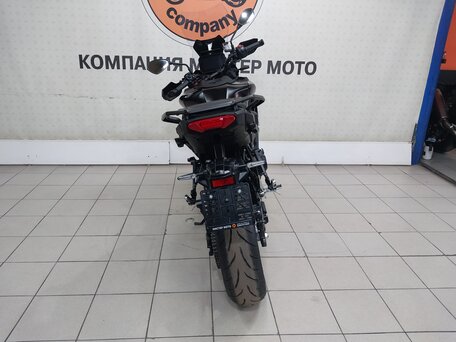2025 Yamaha Tracer 9, чёрный, 1799000 рублей, вид 4