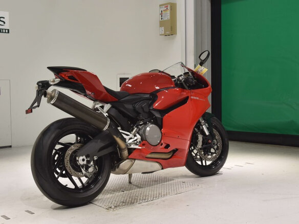 2014 Ducati 899 Panigale, красный, 700000 рублей - вид 4