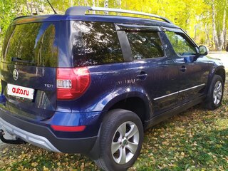 2015 Skoda Yeti I Рестайлинг, синий, 1200000 рублей, вид 4
