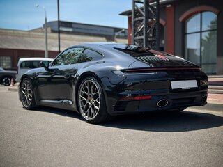 2019 Porsche 911 Carrera S VIII (992), чёрный, 12664245 рублей, вид 2