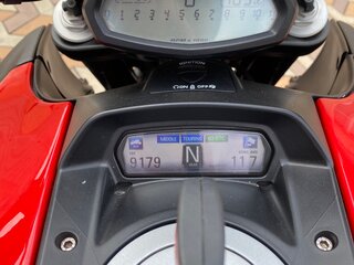 2012 Ducati Diavel Carbon, красный, 999999 рублей, вид 3