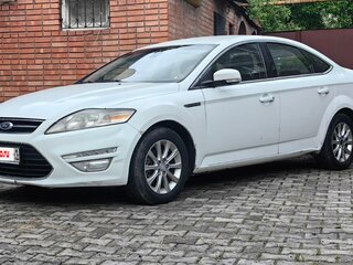 2010 Ford Mondeo IV Рестайлинг, белый, 750000 рублей, вид 1