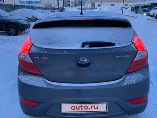 2011 Hyundai Solaris I, чёрный, 900000 рублей, вид 4
