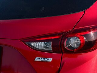 2014 Mazda Axela III, красный, 950000 рублей, вид 4