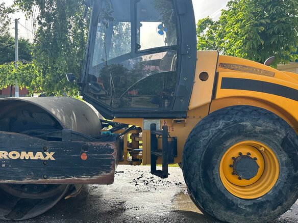 2008 JCB Грунтовые катки, 3000000 рублей - вид 1