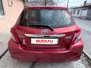 2012 Toyota Yaris III, красный, 1130000 рублей, вид 4