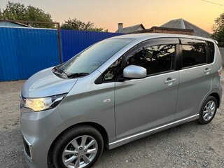 2017 Mitsubishi eK Custom I Рестайлинг, серебристый, 820000 рублей, вид 4