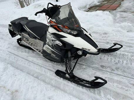 2013 Arctic Cat XF-Series, белый, 790000 рублей, вид 5