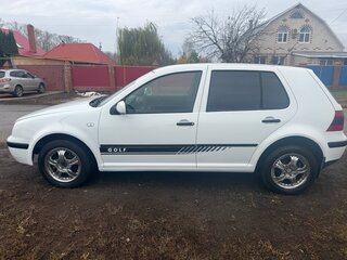 2002 Volkswagen Golf IV, белый, 400000 рублей, вид 4