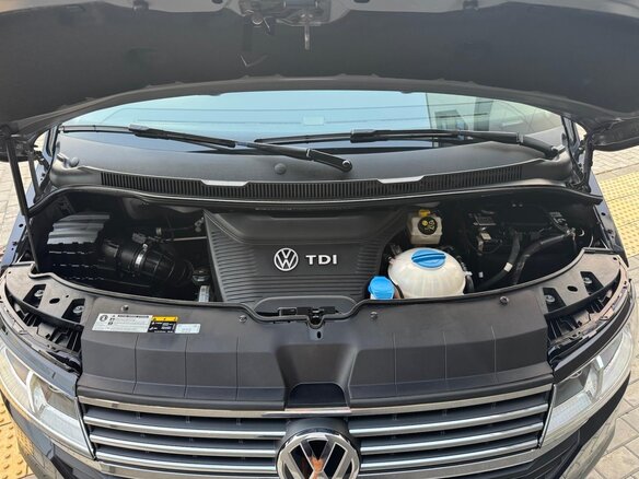 2020 Volkswagen Multivan T6 Рестайлинг, чёрный, 4700000 рублей - вид 16