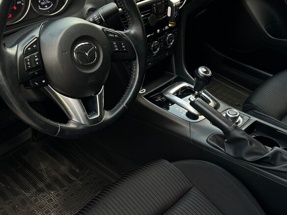 2013 Mazda 6 III (GJ), белый, 1820000 рублей - вид 8