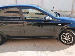 2008 Chevrolet Lacetti I, чёрный, 400000 рублей, вид 3