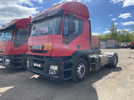 2012 Iveco Stralis, красный, 1950000 рублей, вид 2