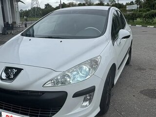 2010 Peugeot 308 I, белый, 550000 рублей, вид 2