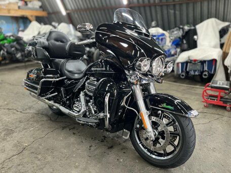 2015 Harley-Davidson Electra Glide, чёрный, 1460000 рублей, вид 1