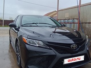2020 Toyota Camry US Market VIII (XV70), чёрный, 2380000 рублей, вид 1