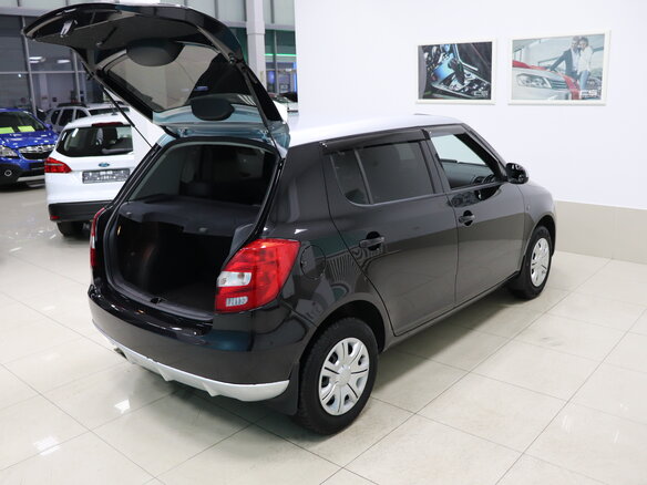 2012 Skoda Fabia II Рестайлинг, чёрный - вид 21