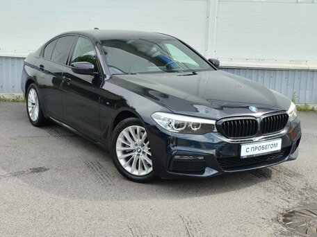2018 BMW 5 серии 520d xDrive VII (G30/G31/G38), чёрный, 2700000 рублей, вид 3