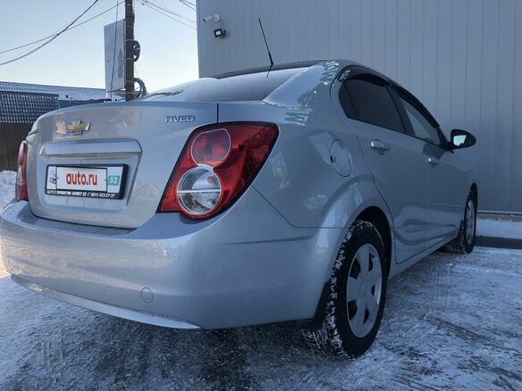 2015 Chevrolet Aveo II, серебристый - вид 4