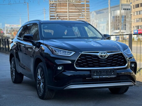 Toyota Highlander IV (XU70)