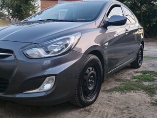 2011 Hyundai Solaris I, серый, 668666 рублей, вид 1