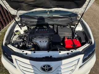 2010 Toyota Camry VI (XV40) Рестайлинг, белый, 1600000 рублей, вид 2