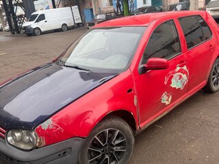 1998 Volkswagen Golf IV, красный, 245000 рублей, вид 1