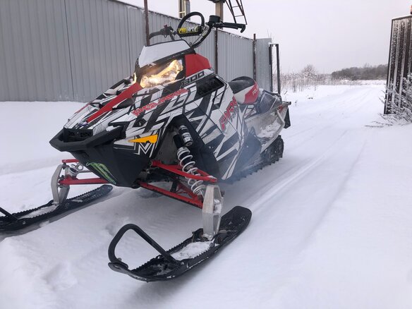2011 Polaris 800 PRO-RMK, белый, 699999 рублей