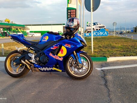 2008 Suzuki GSX-R 1000, синий, 850000 рублей, вид 3