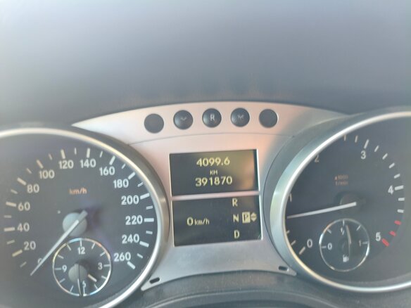 2008 Mercedes-Benz M-Класс 320 II (W164), чёрный, 1200000 рублей - вид 5