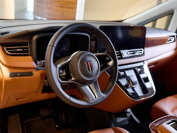 2025 Hongqi HQ9, чёрный, 7350000 рублей - вид 13