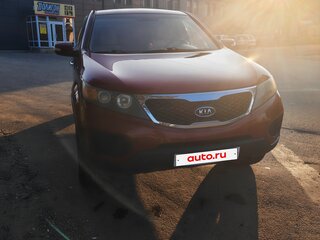 2009 Kia Sorento II, красный, 1400000 рублей, вид 3
