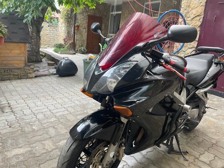 2003 Honda VFR 800, чёрный, 360000 рублей, вид 1
