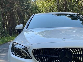 2015 Mercedes-Benz C-Класс 180 IV (W205), белый, 2700000 рублей, вид 3
