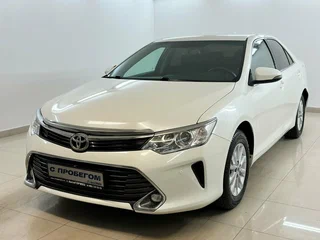 2017 Toyota Camry VII (XV50) Рестайлинг, белый, 1980000 рублей, вид 1