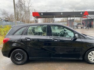 2015 Mercedes-Benz B-Класс 180 II (W246) Рестайлинг, чёрный, 1500000 рублей, вид 2