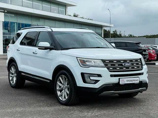 2017 Ford Explorer V Рестайлинг, белый, 2919000 рублей, вид 3