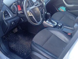 2011 Opel Astra J, серебристый, 950000 рублей, вид 5