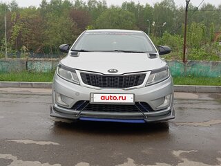 2014 Kia Rio 6-speed III, серебристый, 725000 рублей, вид 1