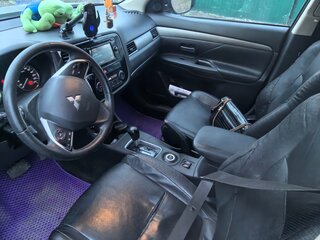 2012 Mitsubishi Outlander III, серый, 1400000 рублей, вид 4