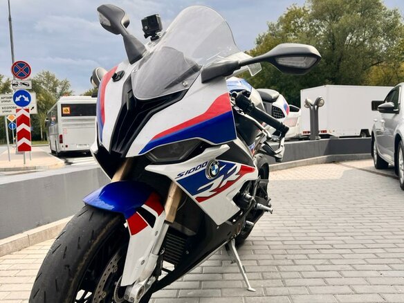 2022 BMW S 1000 RR, белый, 1350000 рублей - вид 6