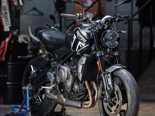 2021 Triumph Trident 660, чёрный, 800000 рублей, вид 1