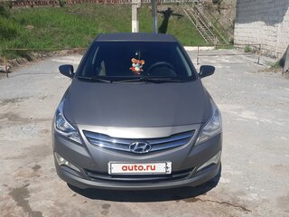 2015 Hyundai Solaris I Рестайлинг, серый, 780000 рублей, вид 1