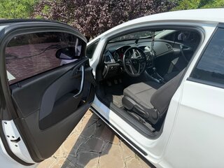 2012 Opel Astra J, белый, 850000 рублей, вид 3
