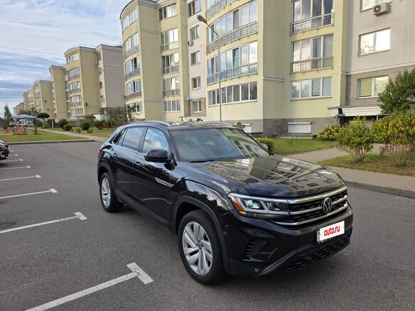 2019 Volkswagen Atlas Cross Sport I, чёрный, 3250000 рублей - вид 2