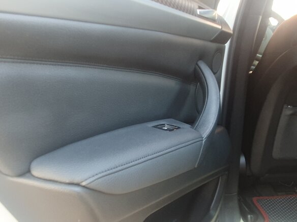 2009 BMW X6 35i 6-speed I (E71), белый, 1900000 рублей - вид 14