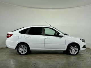 2024 Lada (ВАЗ) Granta I Рестайлинг, белый, 839000 рублей, вид 5