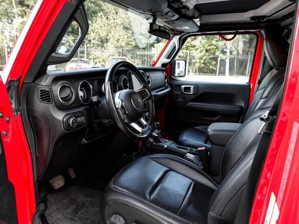 2019 Jeep Wrangler IV (JL), красный, 4850000 рублей - вид 14