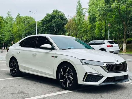 Skoda Octavia IV (A8)
